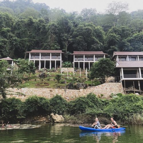 Ba Be Lakeside Bungalow